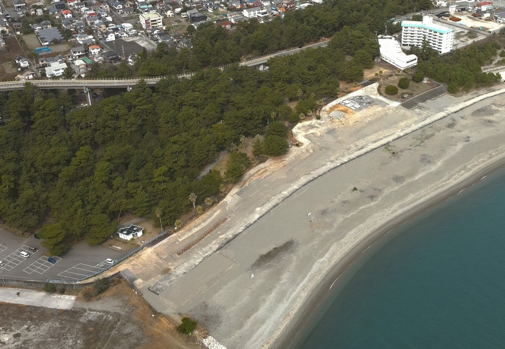 高知港海岸湾口地区護岸（改良）工事（その（１））画像