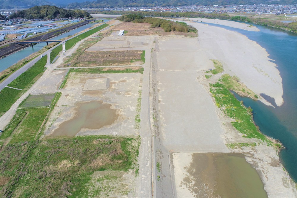 令和２年度　仁淀川用石地区河床掘削（その１）工事画像