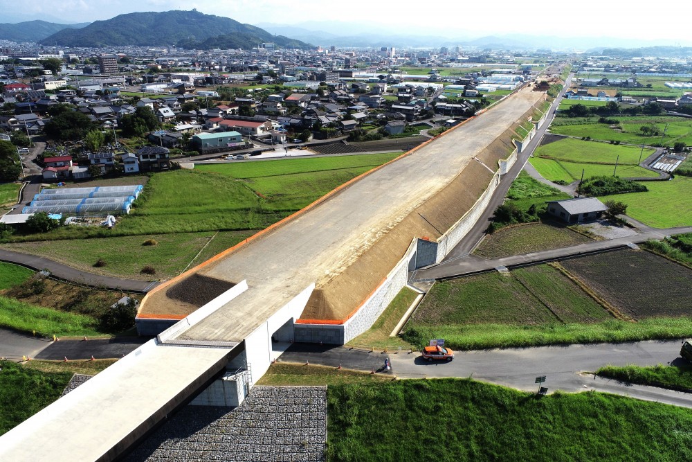 令和４－５年度　南国安芸道路下井西改良第７工事画像