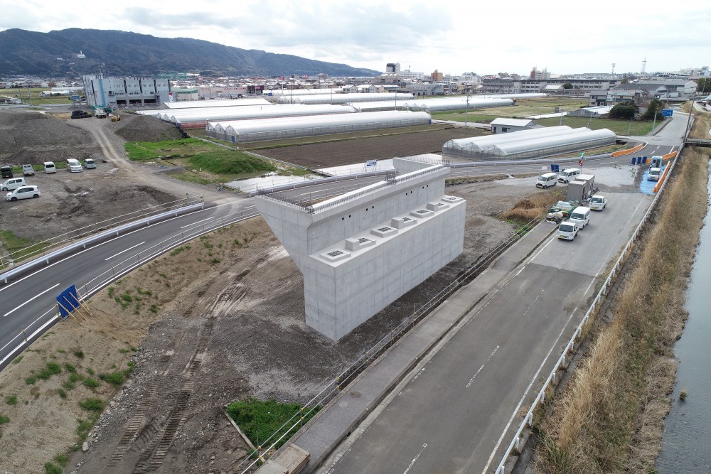 令和２－３年度　安芸道路黒鳥高架橋下部Ａ１工事画像