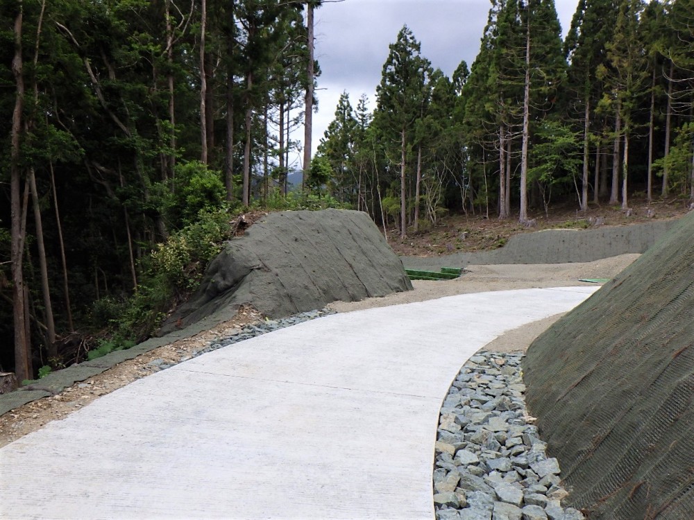 令和３－４年度　吉野川水系井尻地区集水井外工事画像